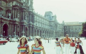 1976 Trip to the Louvrebefore the Pyramids!